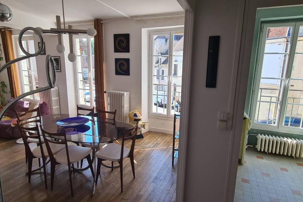 Appartement 70s Au Coeur Du Perche *